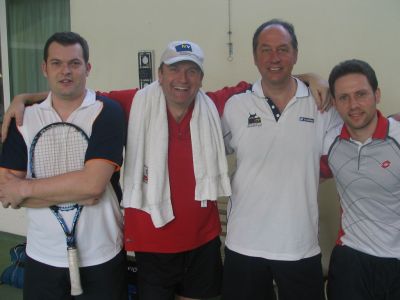Team N Versicherung.JPG